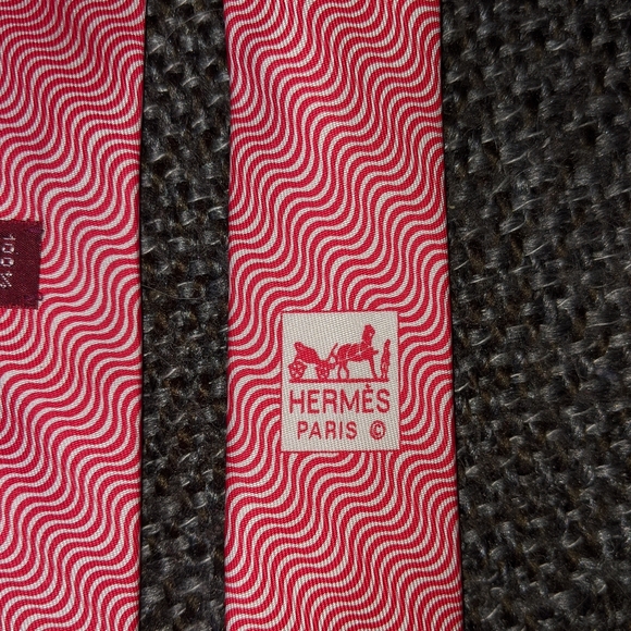 Hermes Optical Illusion Tie - Picture 2 of 6